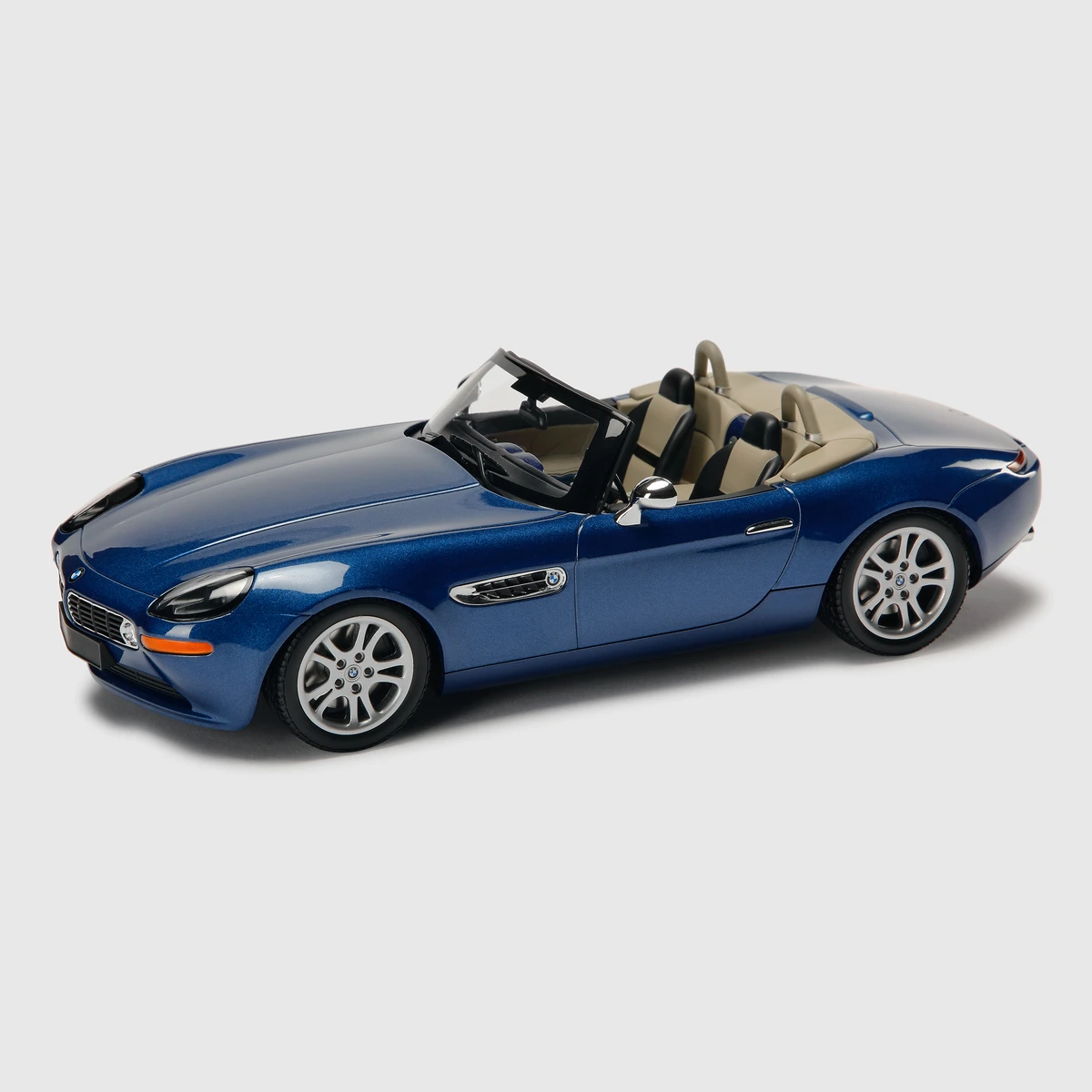 Радиоуправляемая модель BMW Z8 Roadster 1:18 (Blue)