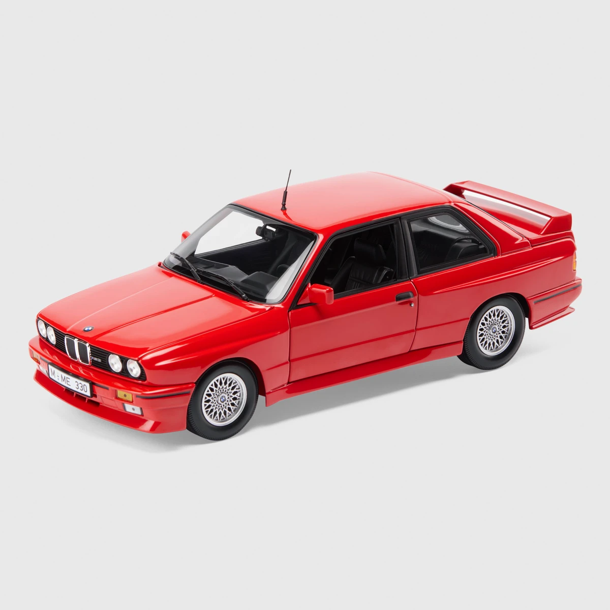 Радиоуправляемая модель BMW M3 (E30) 1:18 (Red)