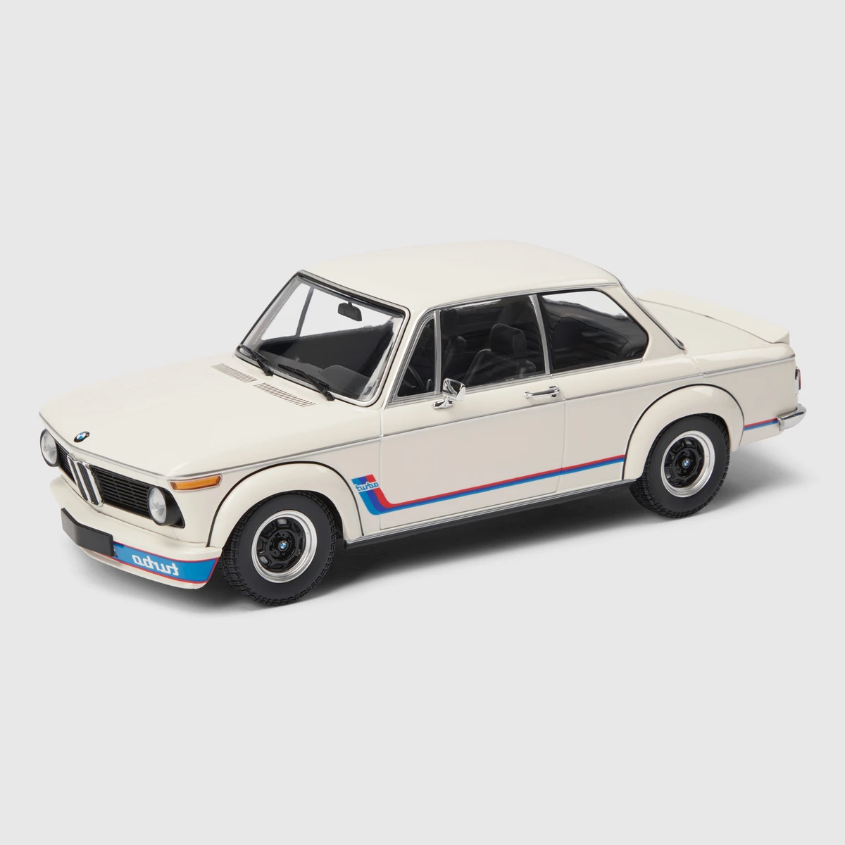 Радиоуправляемая модель BMW 2002 Turbo 1:18 (Weiß)